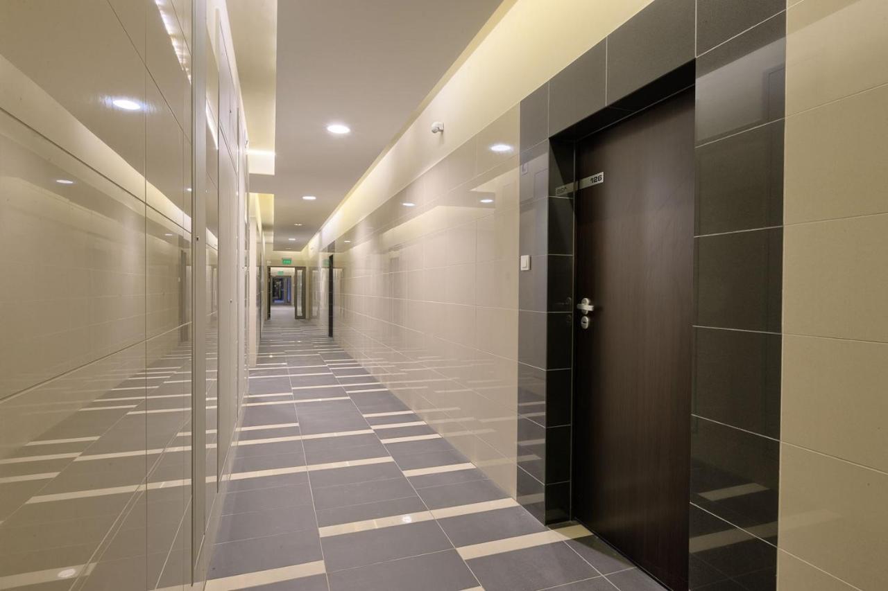 Warsaw Inside Apartments Bagian luar foto