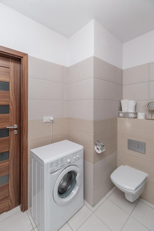 Warsaw Inside Apartments Bagian luar foto