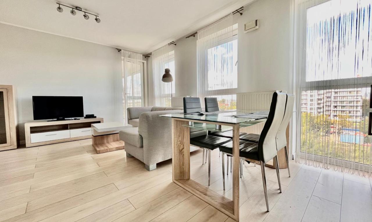 Warsaw Inside Apartments Bagian luar foto
